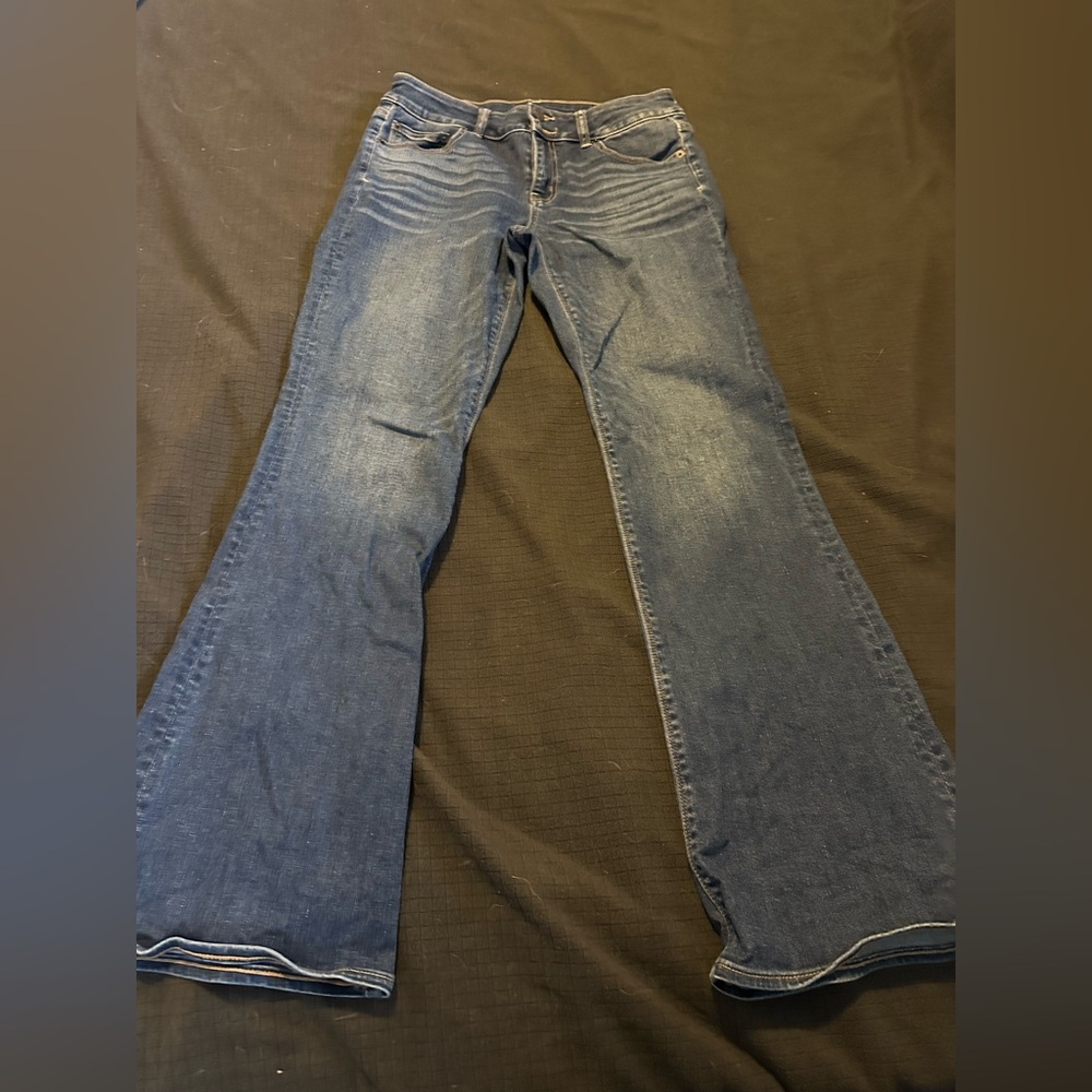 American Eagle 🦅 hi-rise artist flare jean size 10